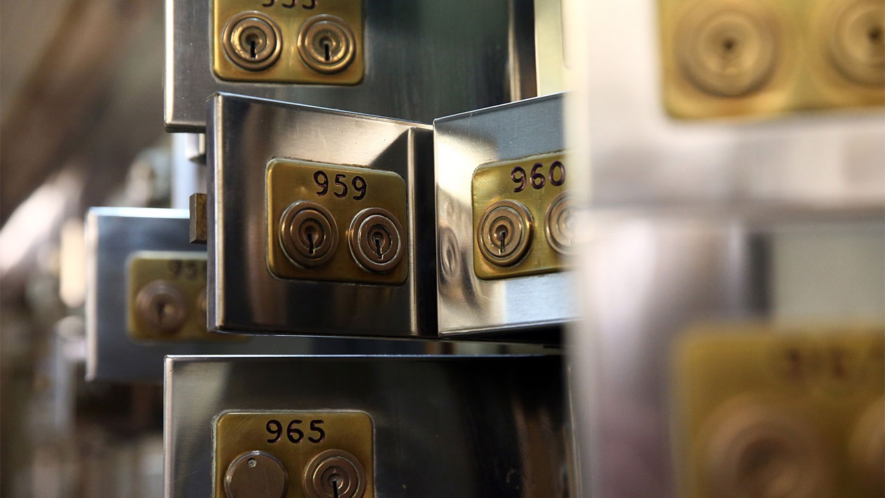 This is what happens to your safety deposit box if you pass away unexpectedly