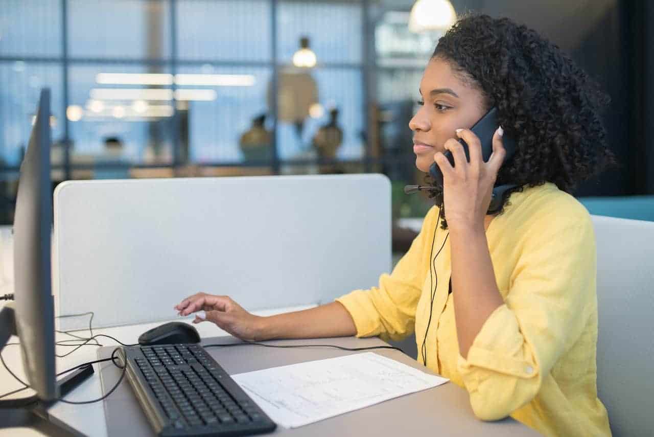 Why Every Business Needs a Virtual Receptionist